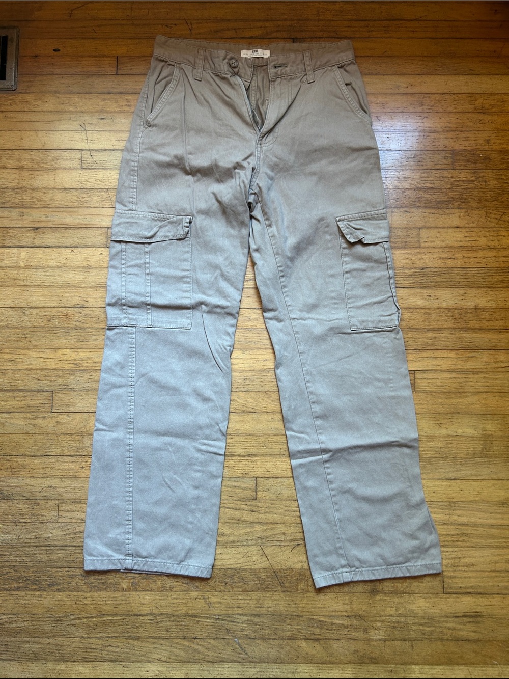 stradivarius Women's Straight Leg Cargo Jeans in Light Taupe
